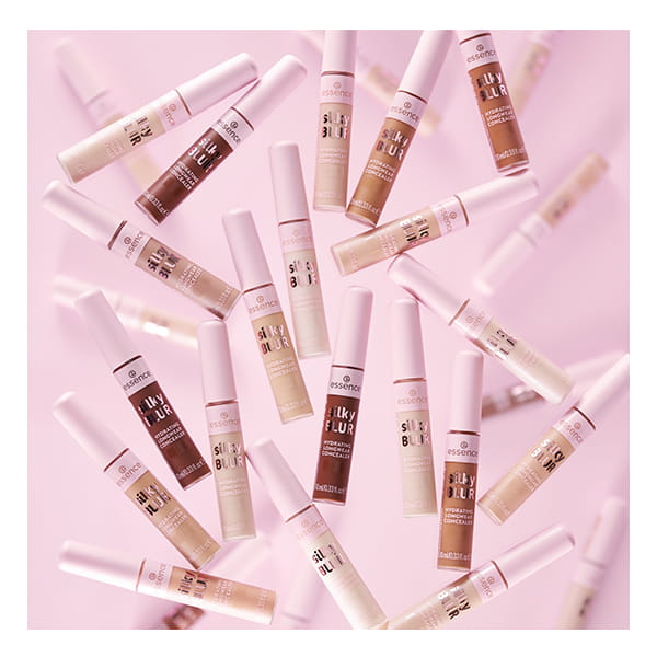 ESSENCE SILKY BLUR