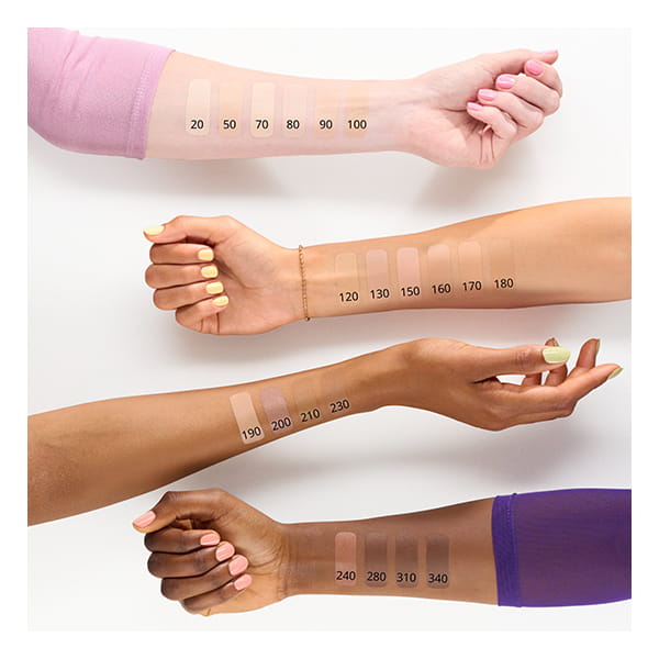 ESSENCE SILKY BLUR