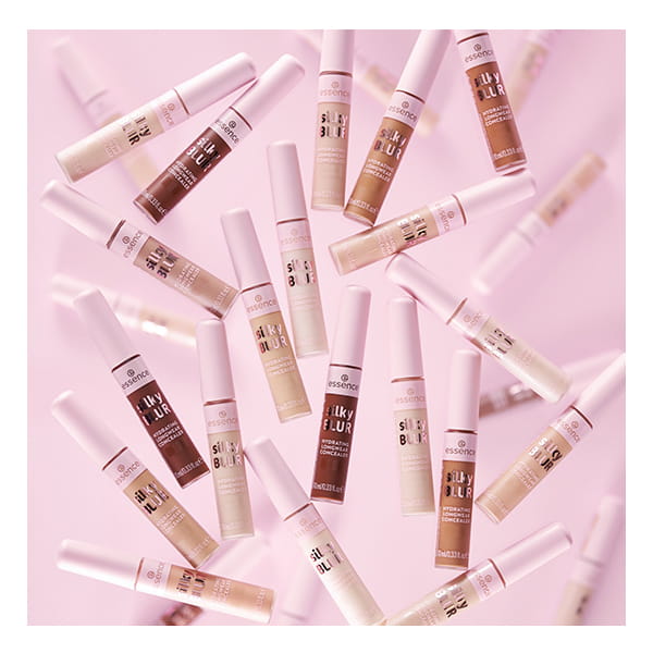 ESSENCE SILKY BLUR