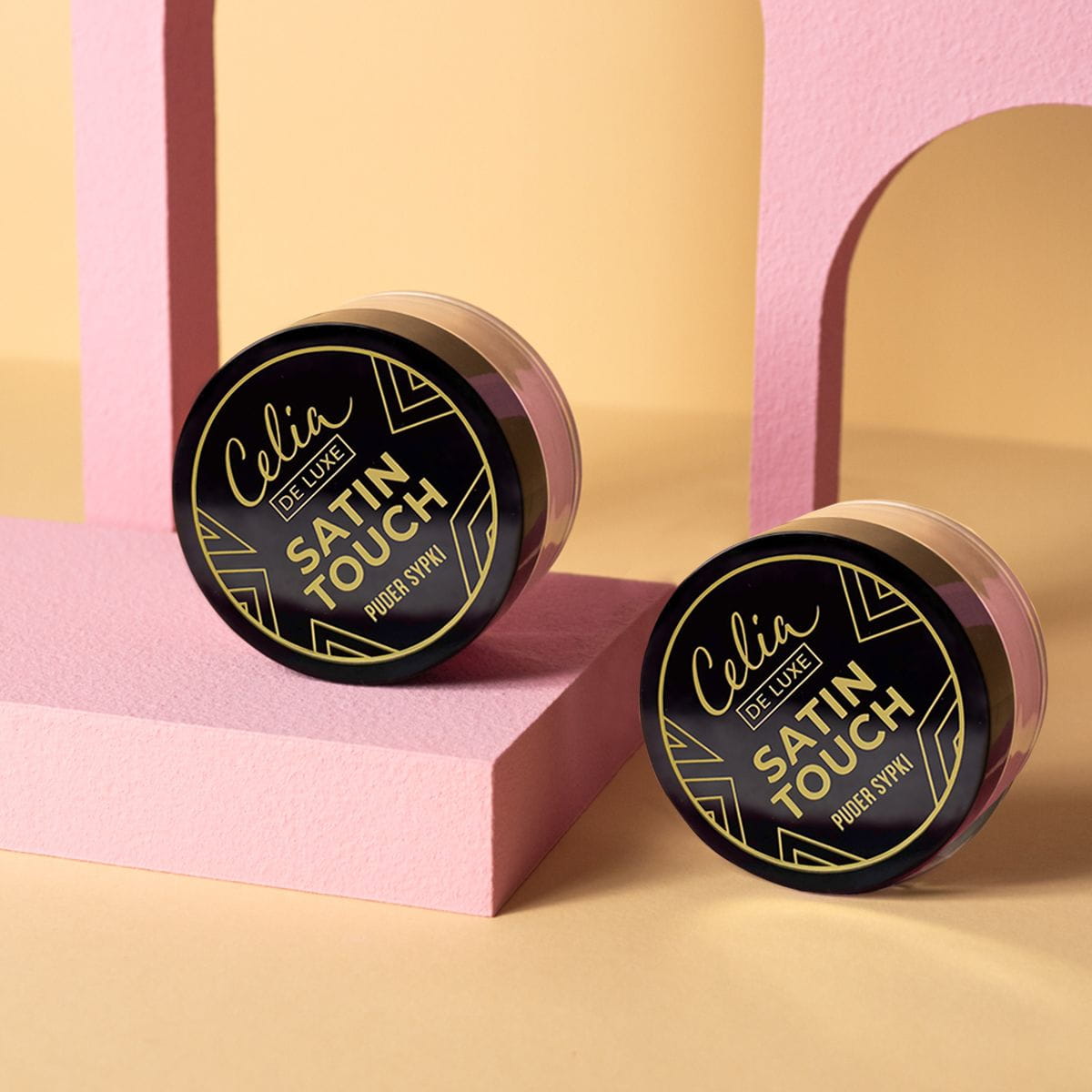 Celia De Luxe Puder sypki Satin Touch nr 10 Transparentny Matt